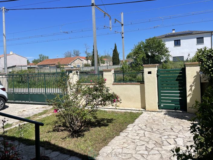 Image No.22-Propriété de 5 chambres à vendre à Istres