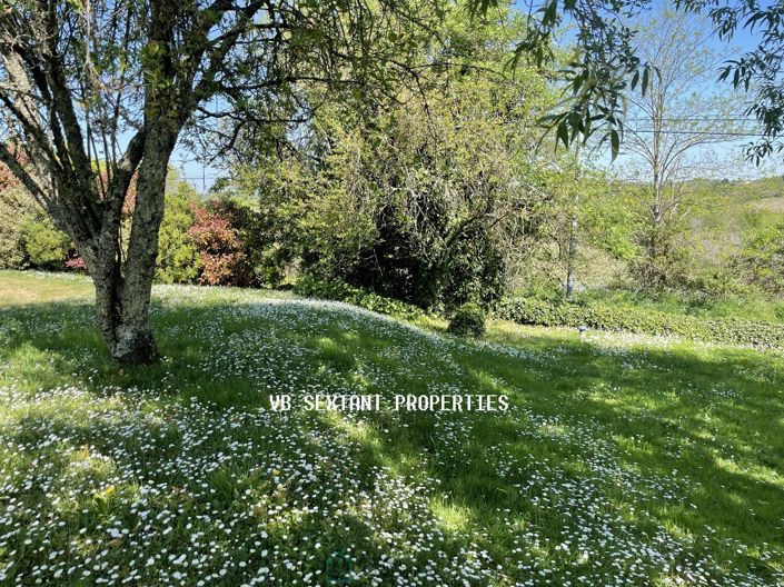 Image No.19-Propriété de 4 chambres à vendre à Langoiran