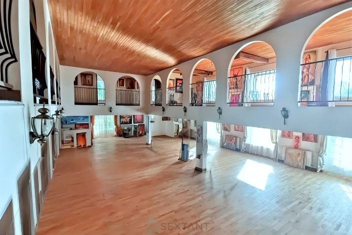 Image No.2-Propriété de 4 chambres à vendre à Chassenon