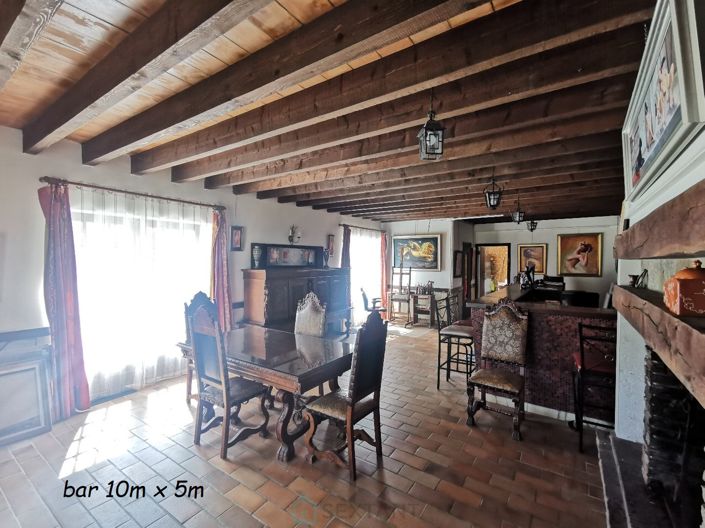 Image No.6-Propriété de 4 chambres à vendre à Chassenon