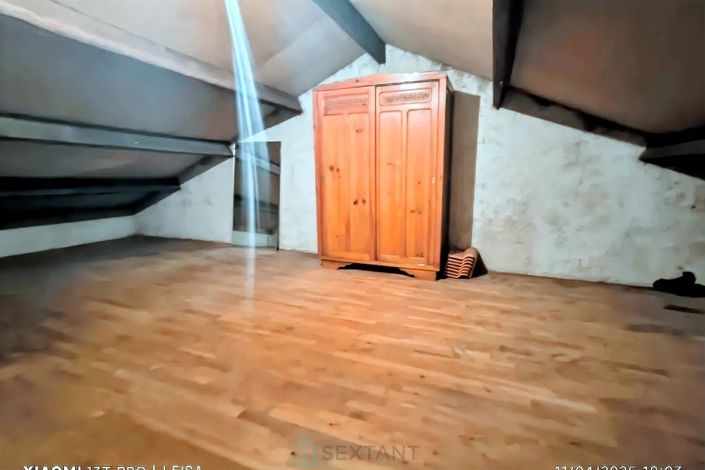 Image No.14-2 Bed House for sale