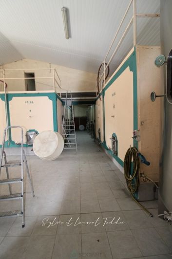 Image No.7-5 Bed Property for sale