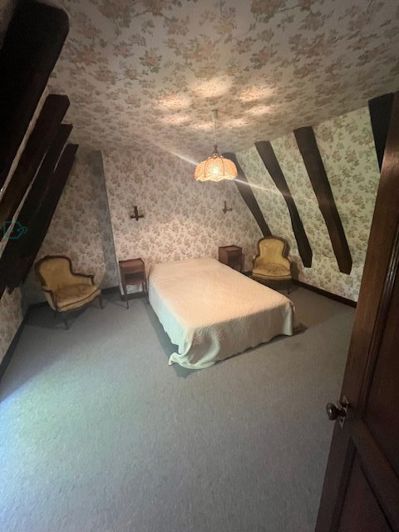 Image No.5-Propriété de 5 chambres à vendre à Sergeac