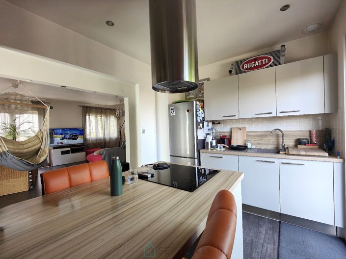 Image No.2-Maison de 4 chambres à vendre à Monnaie