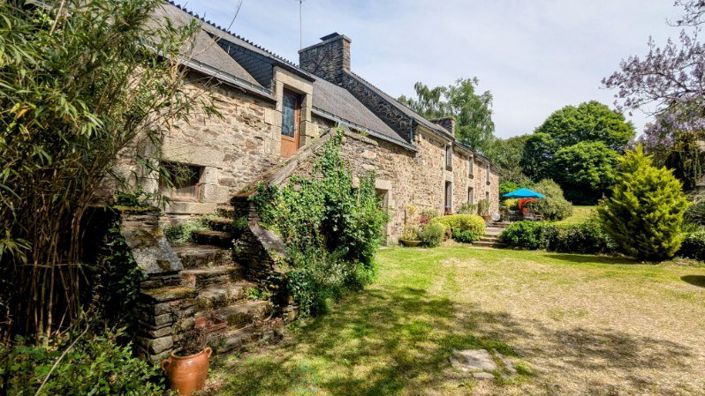 Image No.2-Propriété de 5 chambres à vendre à Rohan