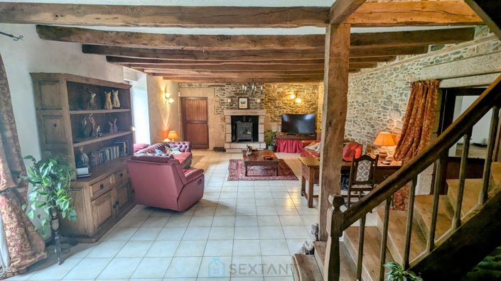 Image No.5-Propriété de 5 chambres à vendre à Rohan