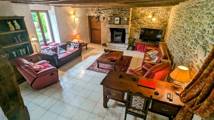 Image No.6-Propriété de 5 chambres à vendre à Rohan