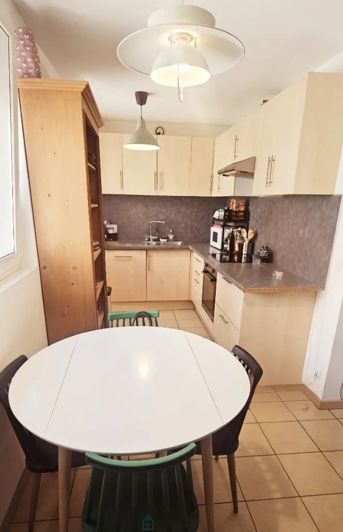 Image No.6-3 Bed House for sale