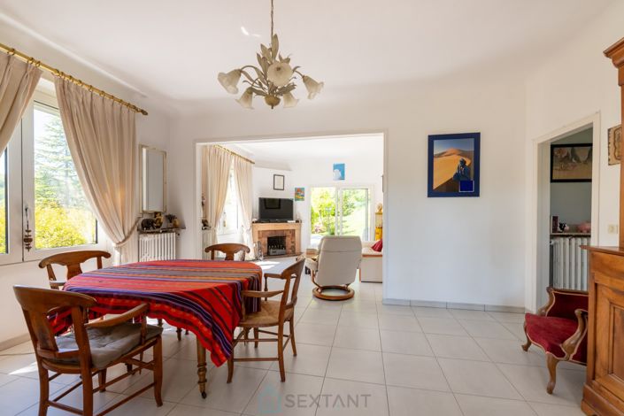 Image No.11-Maison de 4 chambres à vendre à France