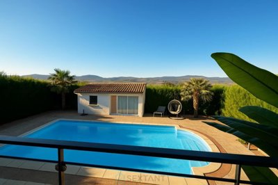 1 - Mirefleurs, Villa