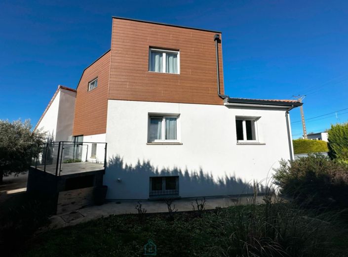 Image No.4-3 Bed Villa for sale