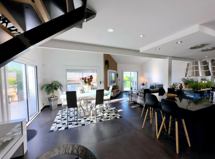 Image No.5-3 Bed Villa for sale