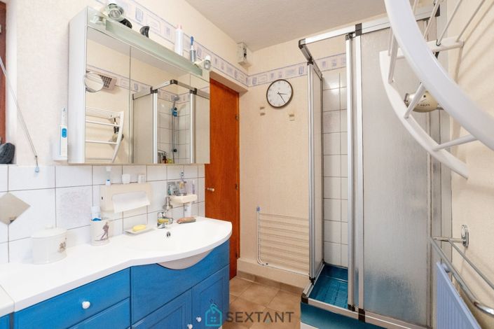 Image No.9-3 Bed House for sale