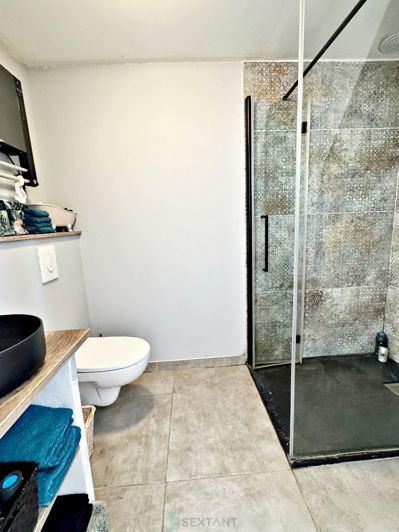 Image No.11-Propriété de 4 chambres à vendre à Castellane