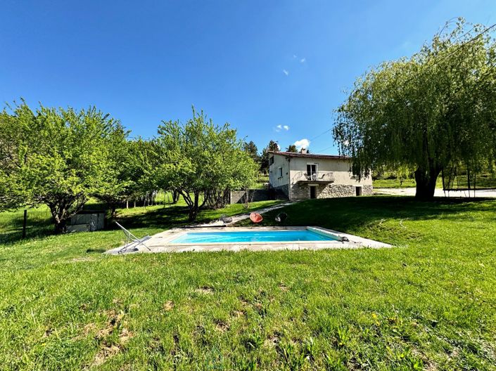 Image No.2-Propriété de 4 chambres à vendre à Castellane