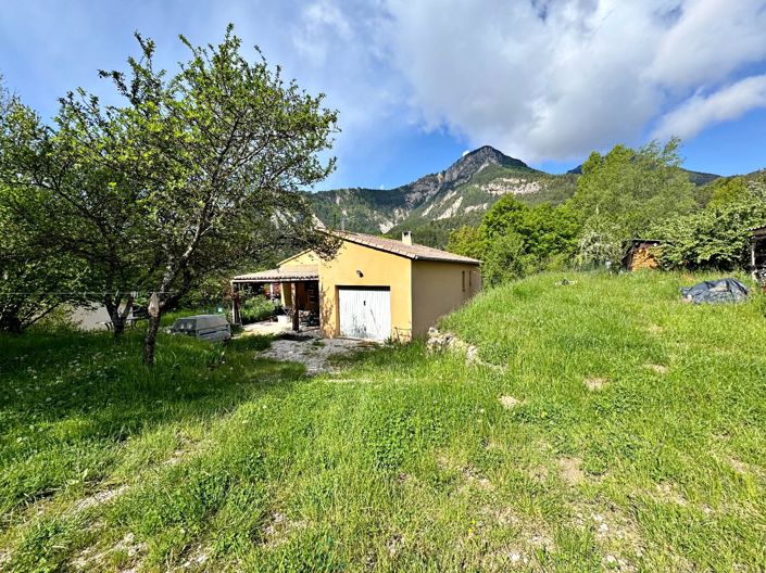 Image No.3-Propriété de 1 chambre à vendre à Castellane