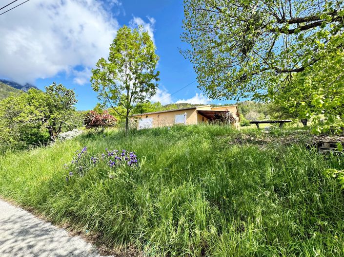 Image No.4-Propriété de 1 chambre à vendre à Castellane