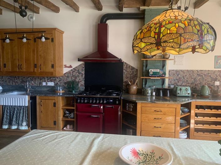 Image No.6-Propriété de 6 chambres à vendre à Chamberet