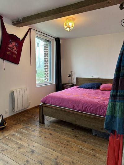 Image No.10-3 Bed Property for sale