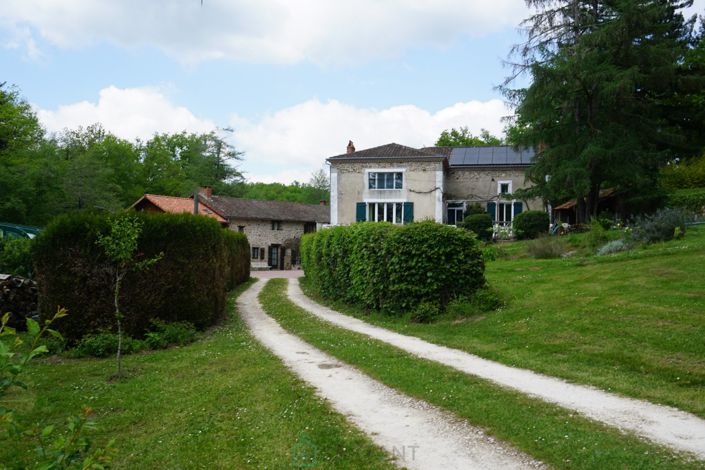 Image No.5-Propriété de 15 chambres à vendre à Abjat-sur-Bandiat