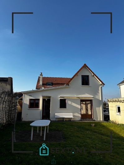 Image No.11-4 Bed Property for sale