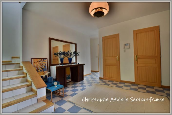 Image No.3-Propriété de 3 chambres à vendre à Yvrac