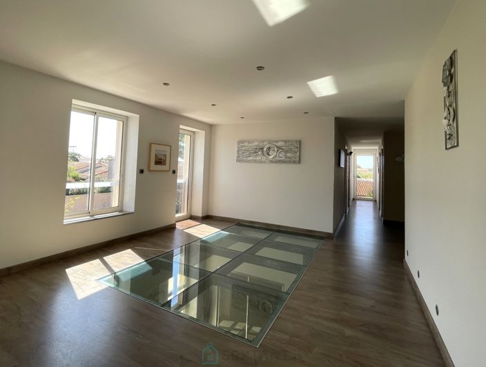 Image No.17-Villa de 4 chambres à vendre à Istres