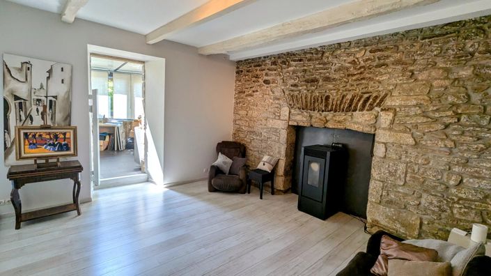 Image No.6-3 Bed Property for sale