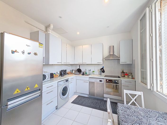 Image No.2-1 Bed Property for sale