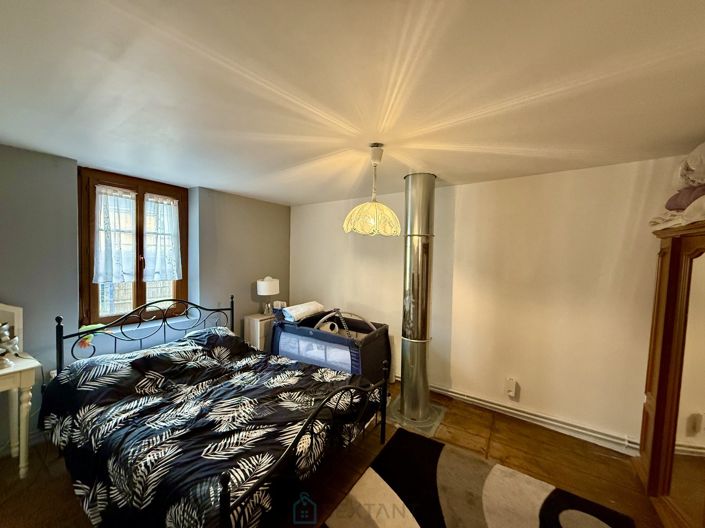 Image No.10-Maison de 10 chambres à vendre à Thérines