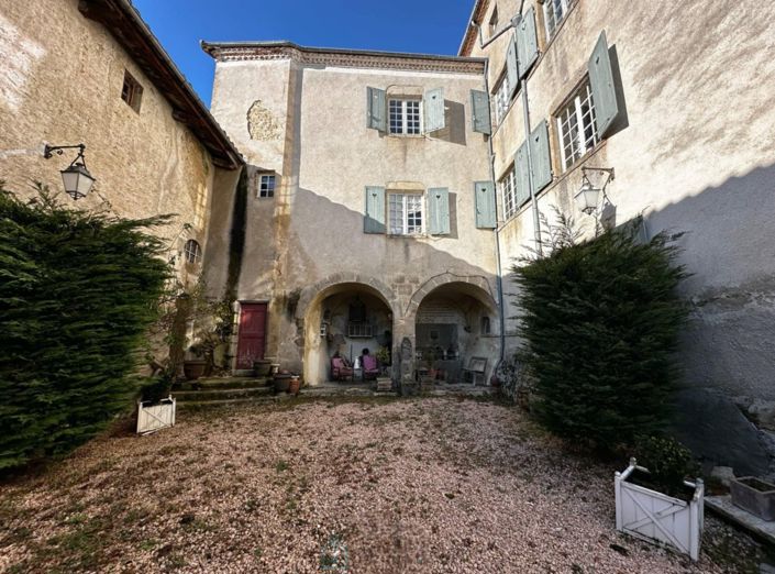 Image No.18-Châteaux de 16 chambres à vendre à Le Monestier