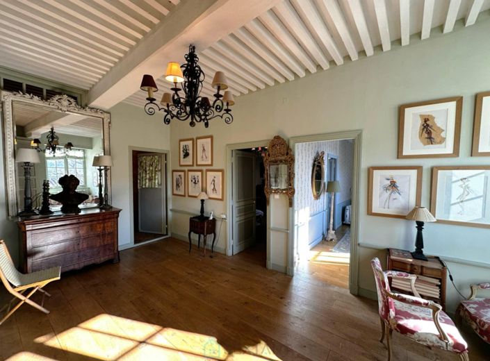 Image No.6-Châteaux de 16 chambres à vendre à Le Monestier