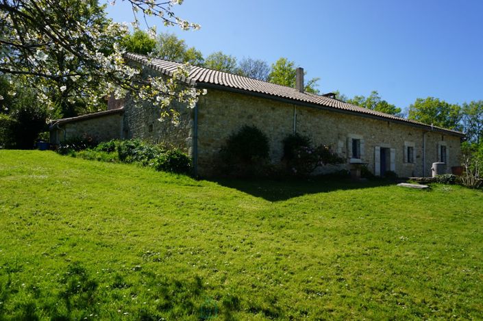 Image No.2-Propriété de 3 chambres à vendre à Saint-Romain-et-Saint-Clément