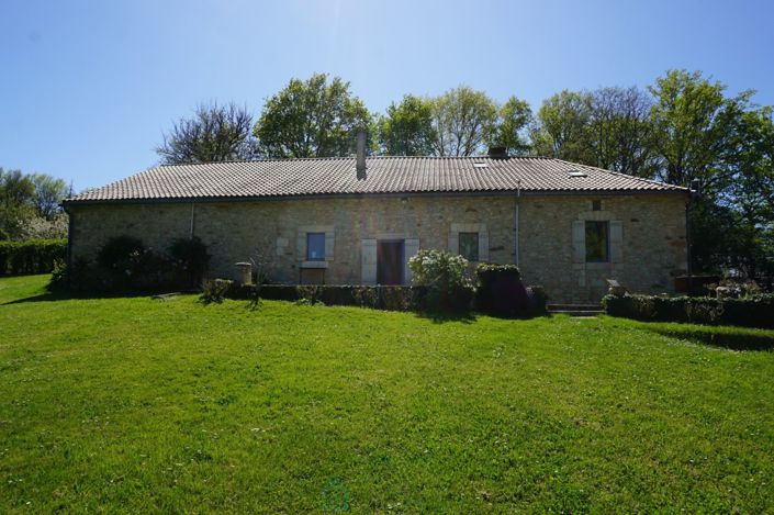 Image No.4-Propriété de 3 chambres à vendre à Saint-Romain-et-Saint-Clément