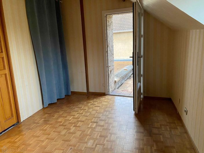 Image No.13-5 Bed House for sale