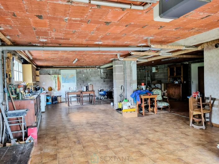 Image No.13-5 Bed Property for sale