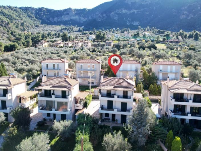 Image No.5-4 Bed House for sale