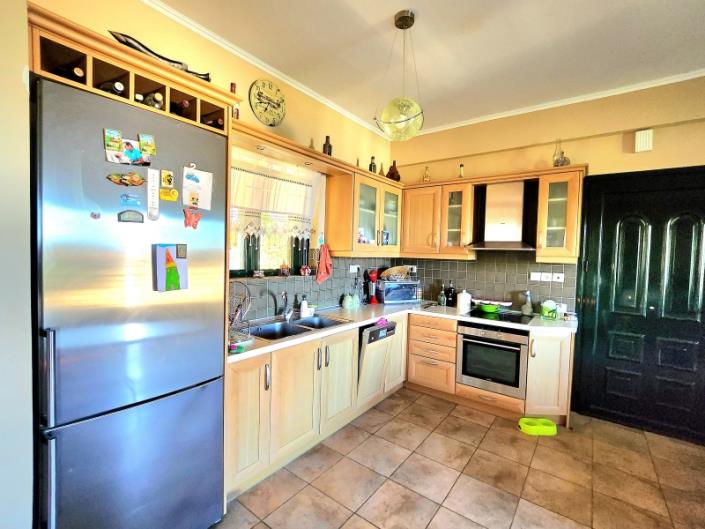 Image No.13-4 Bed House for sale