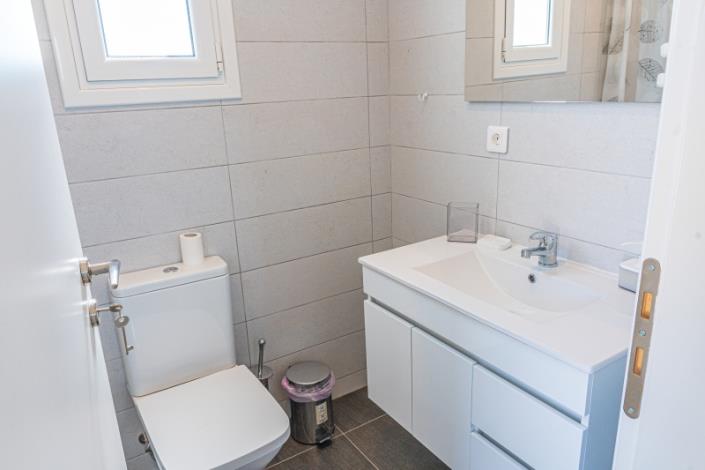 Image No.17-Villa / Détaché de 3 chambres à vendre à Loutraki