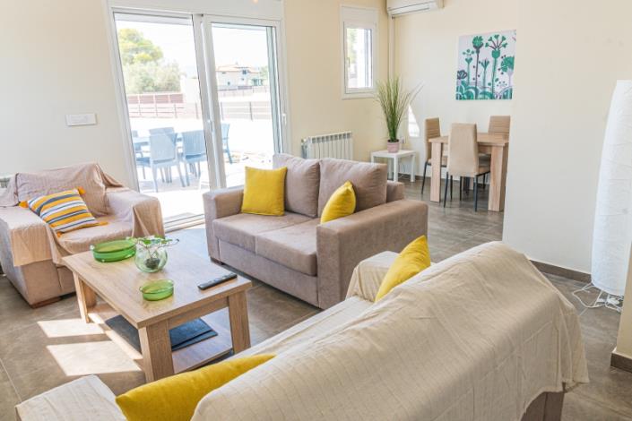 Image No.3-Villa / Détaché de 3 chambres à vendre à Loutraki