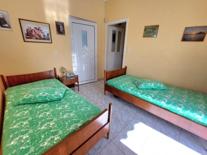 Image No.21-3 Bed House for sale