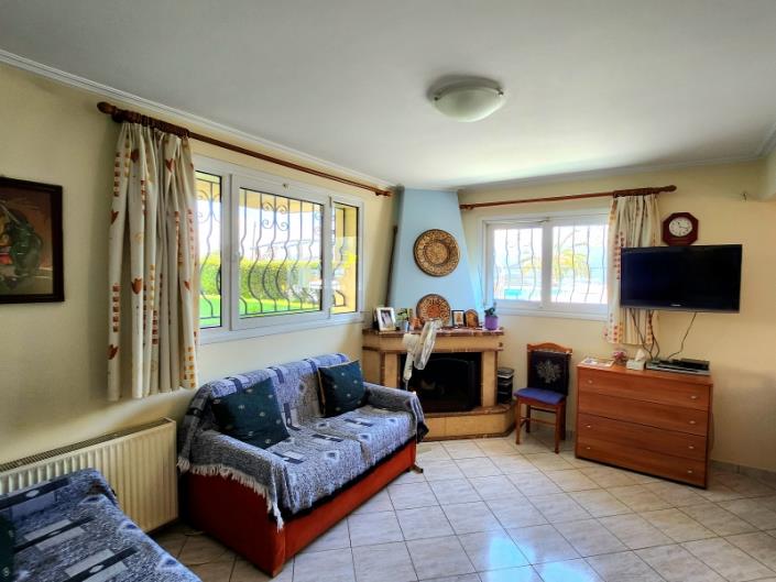 Image No.26-4 Bed House for sale