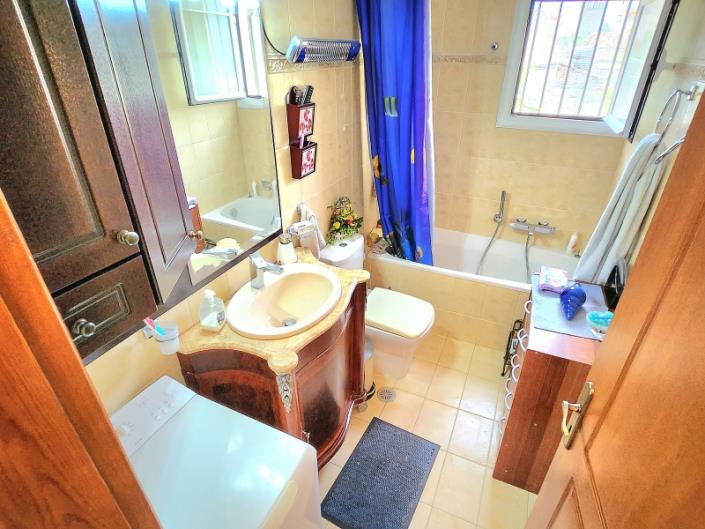 Image No.17-2 Bed Apartment for sale