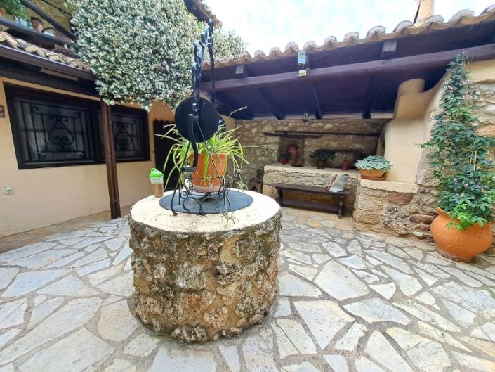 Image No.6-Maison de 4 chambres à vendre à Péloponnèse