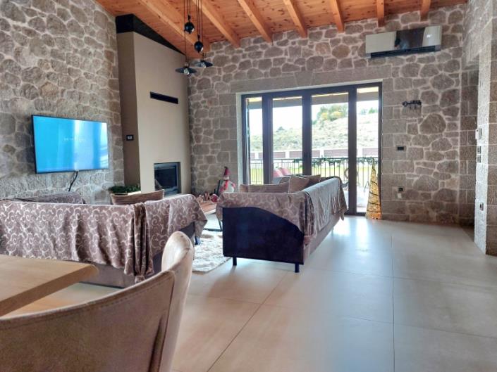 Image No.8-3 Bed Villa for sale