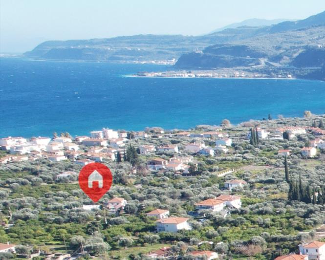 Image No.2-Maison de 4 chambres à vendre à Péloponnèse