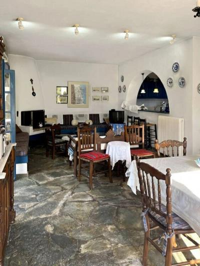 Image No.4-Maison de 4 chambres à vendre à Péloponnèse