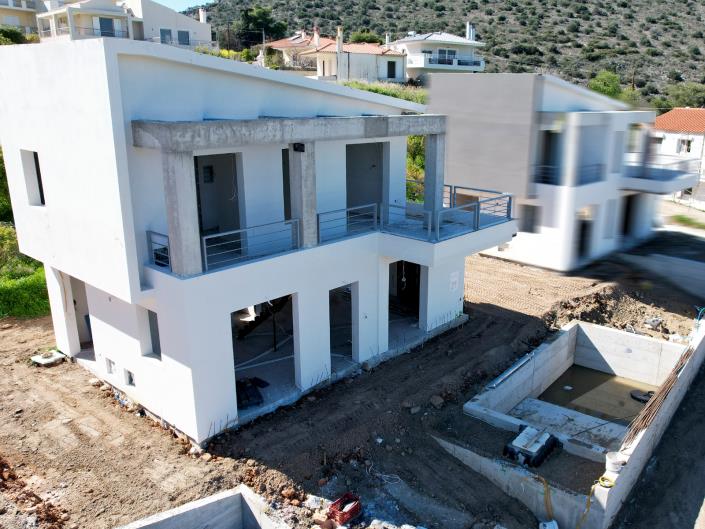 Image No.12-3 Bed House for sale