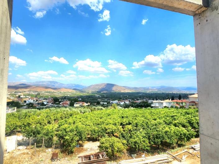 Image No.21-3 Bed House for sale