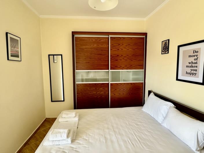 Image No.21-1 Bed Apartment for sale